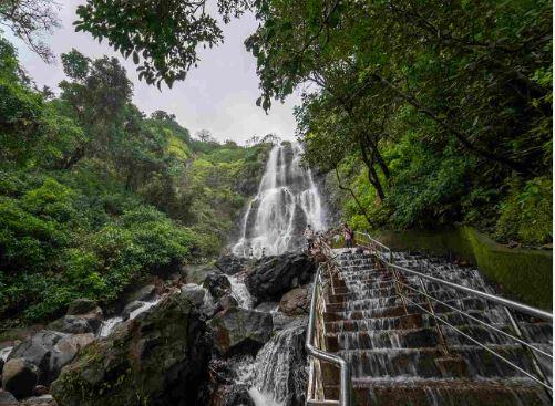 Amboli waterfall: Tourist places in Goa