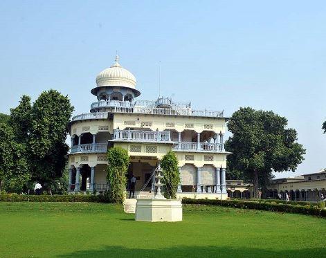 Anand bhavan: Tourist places in allahabad