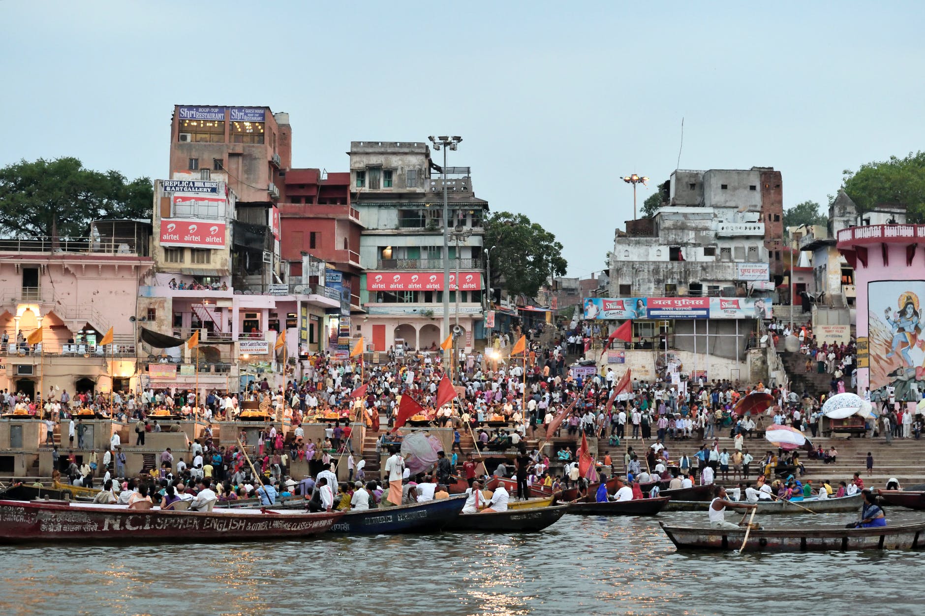 Read more about the article Top Visiting places in Varanasi & Beautiful Attractions in Varanasi