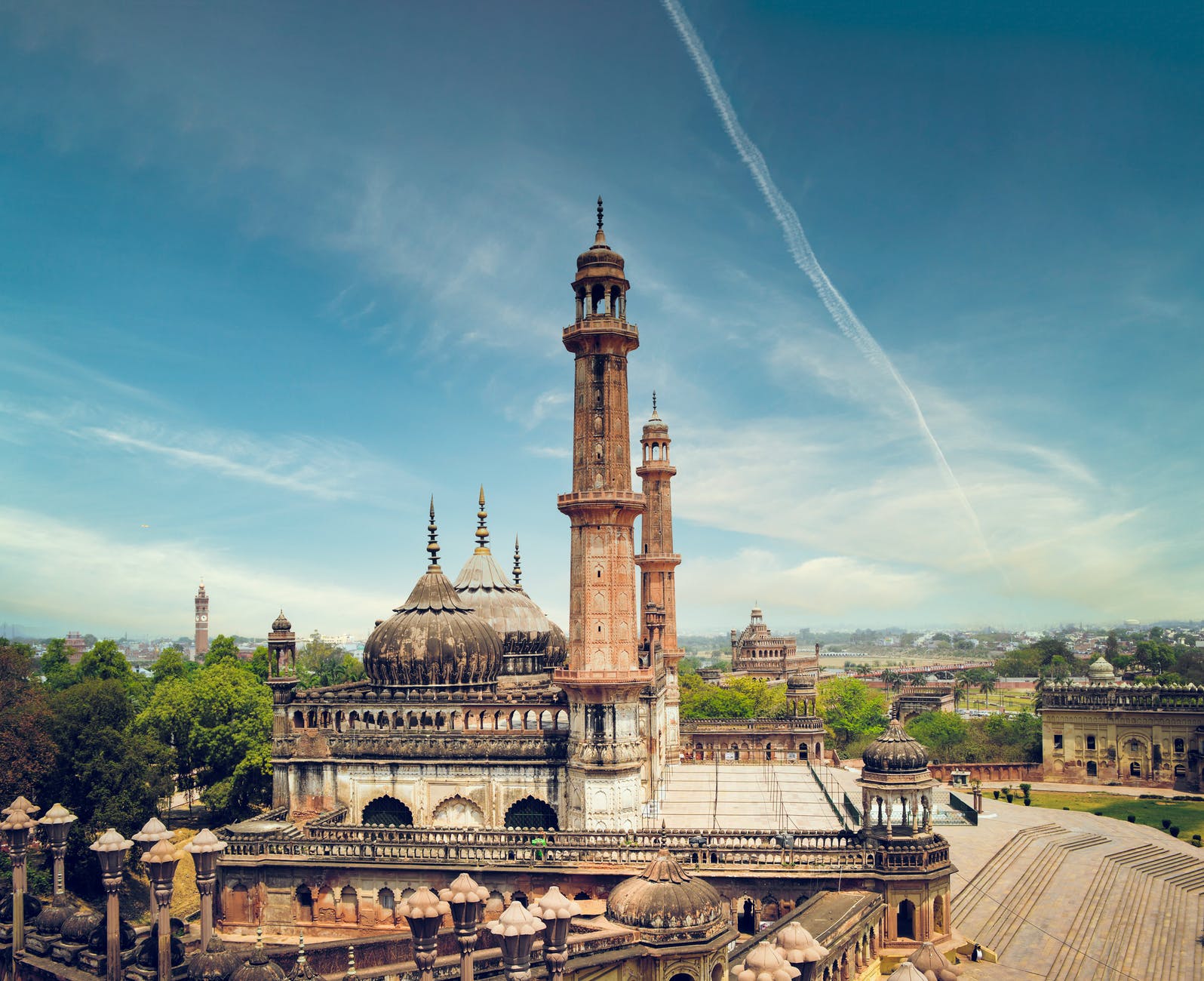 Read more about the article Top Tourist Places in Lucknow to Visit, Uttar pradesh Tourism