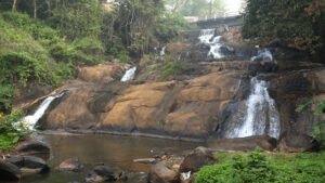 Tourist places in kumarakom : Aruvikkuzhi Waterfall