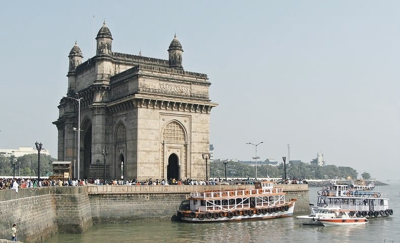 You are currently viewing Tourist Places in Mumbai to visit & Mumbai Tour Guide