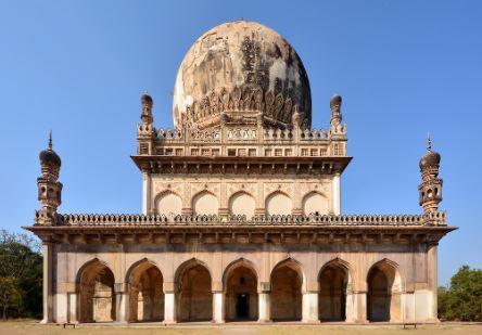 qutub shah tombs: Best places in Hyderabad to visit