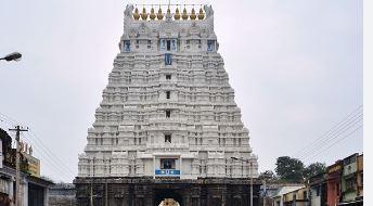 Varadaraja Perumal Temple: Best places to visit in Kanchipuram