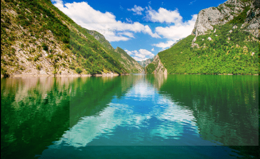 Lake Koman: places to visit Albania