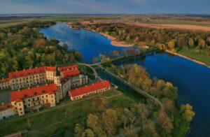 Read more about the article 15 best Belarus tourist attractions & Things To Do