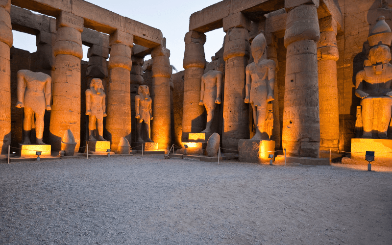 Luxor: Destinations in Egypt