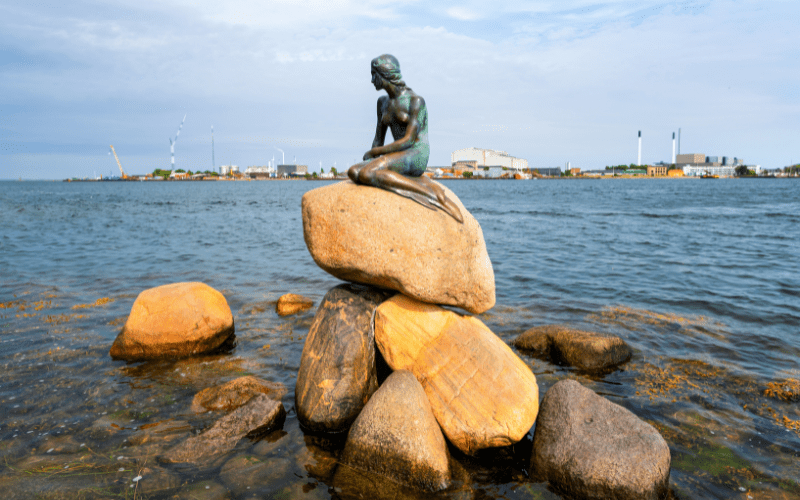 The Little Mermaid: Tourist attractions in Copenhagen