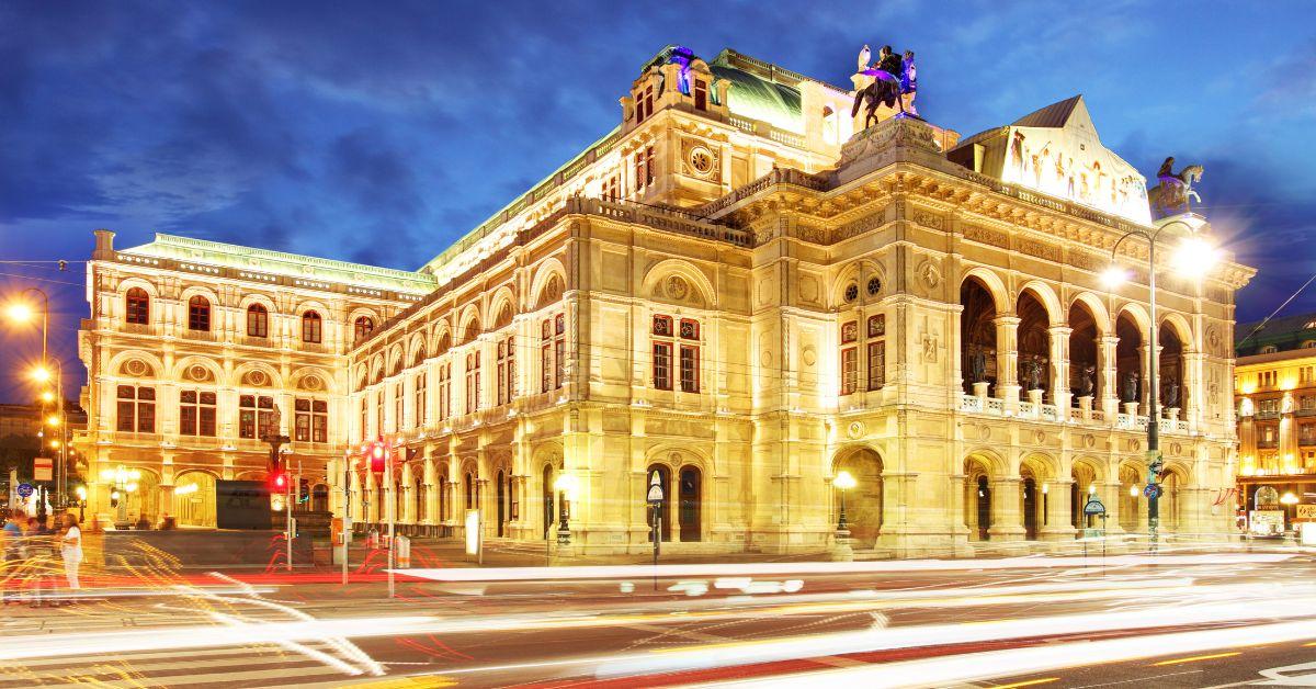 Hungarian State Opera: budapest tourism