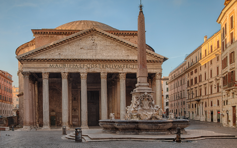 The Pantheon:Attractions in Paris