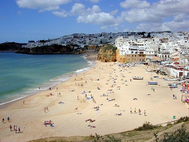 Albufeira: Places to visit in Portugal