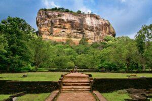Read more about the article Best Places to Visit in Sri Lanka & Things to Do